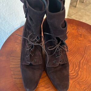 ❤️Anne Klein Chocolate Lace-Up Heeled Boots